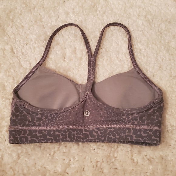Lululemon Flow Y Nulu Bra in LE Print - Picture 2 of 3